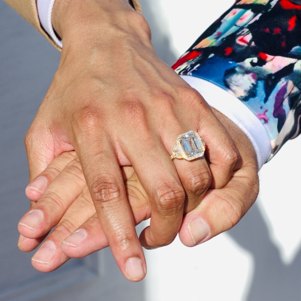 12.2 Carat DIAMOND Emerald Cut Engagement Ring PLATINUM🤩🤩🤩🤩🤩🤩🤩🤩 💎💎💎💎💎💎💎 - Picture 9 of 17